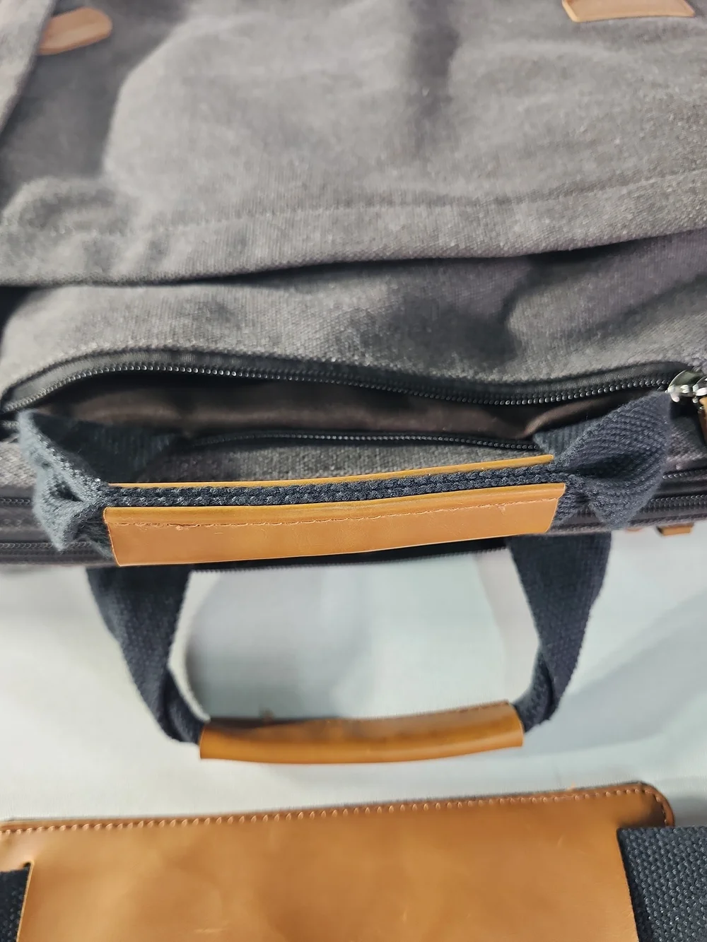 Estarer stylish gray
